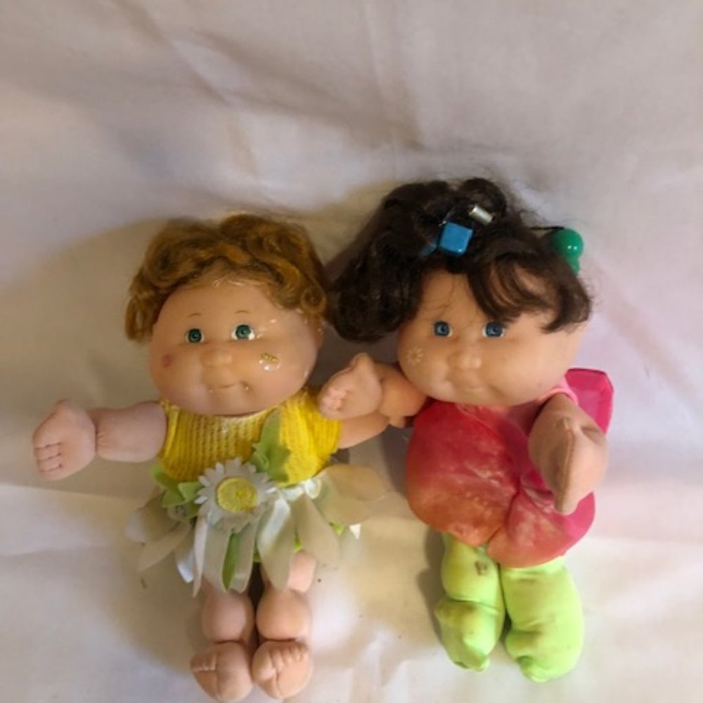 Vintage Cabbage Patch  Garden Fairies Dolls, lot of 2